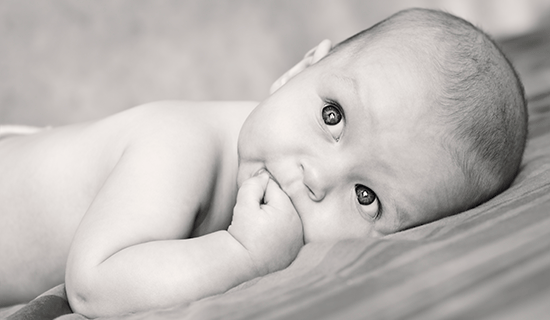 foto bebe blanconegro
