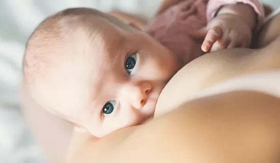 lactancia-materna-mitos-agarre
