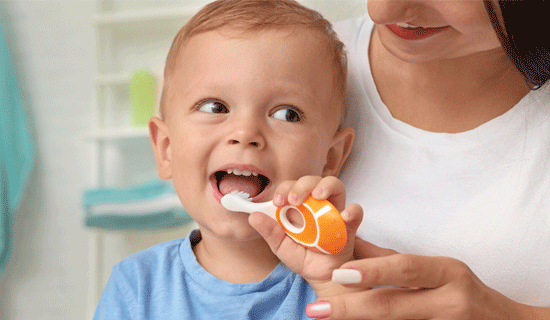 salud oral infantil cepillo dientes
