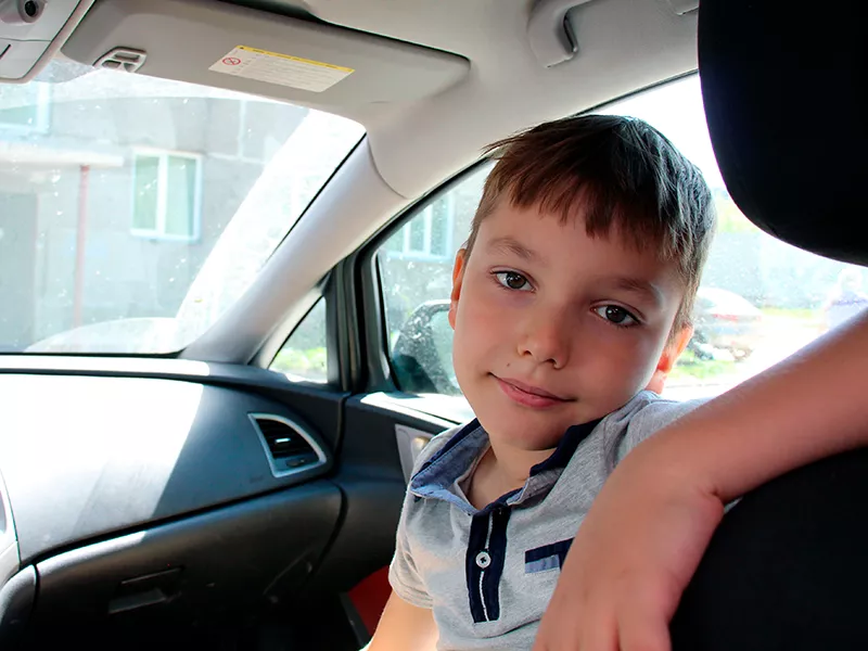 edad nino asiento delantero coche