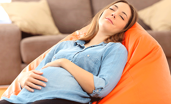 embarazada placer dormir