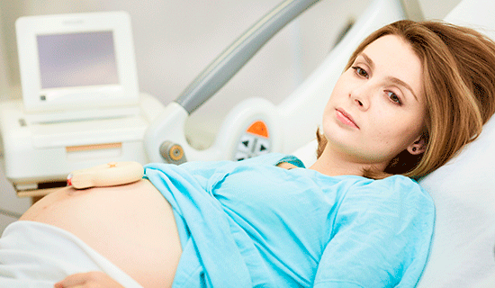 embarazada postermino monitorizada