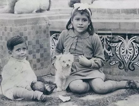 La increíble historia de Lina, la madre más joven del mundo