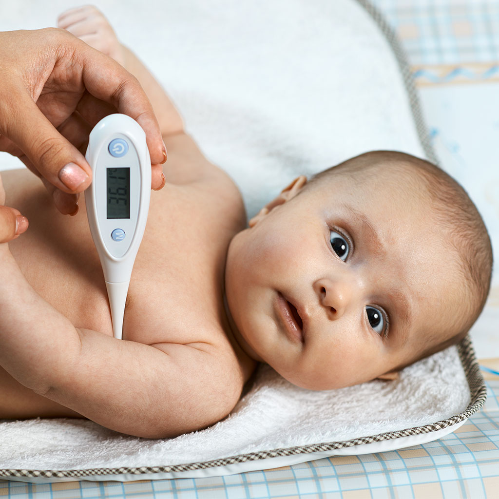Bañar al bebé cuando tiene fiebre, está resfriado o después de comer