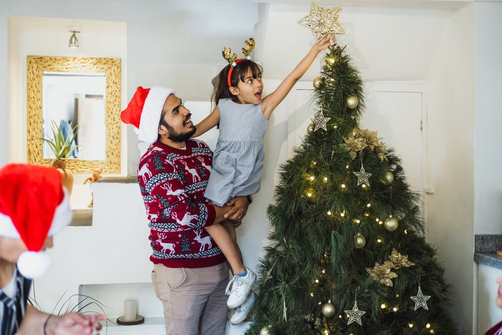 magia-navidad-pequenos-arbol