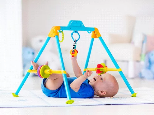 Juegos y juguetes para bebés de 3-6 meses