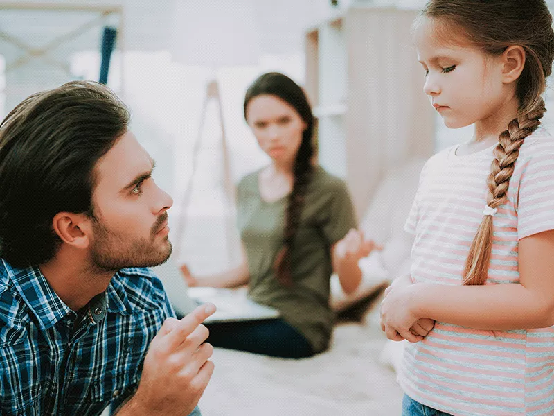 Los Padres Tóxicos No Quieren A Sus Hijos, Los Utilizan.