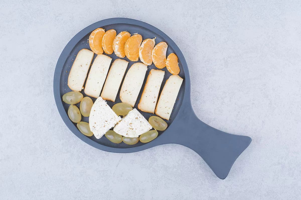 trocitos-queso-con-fruta-merienda