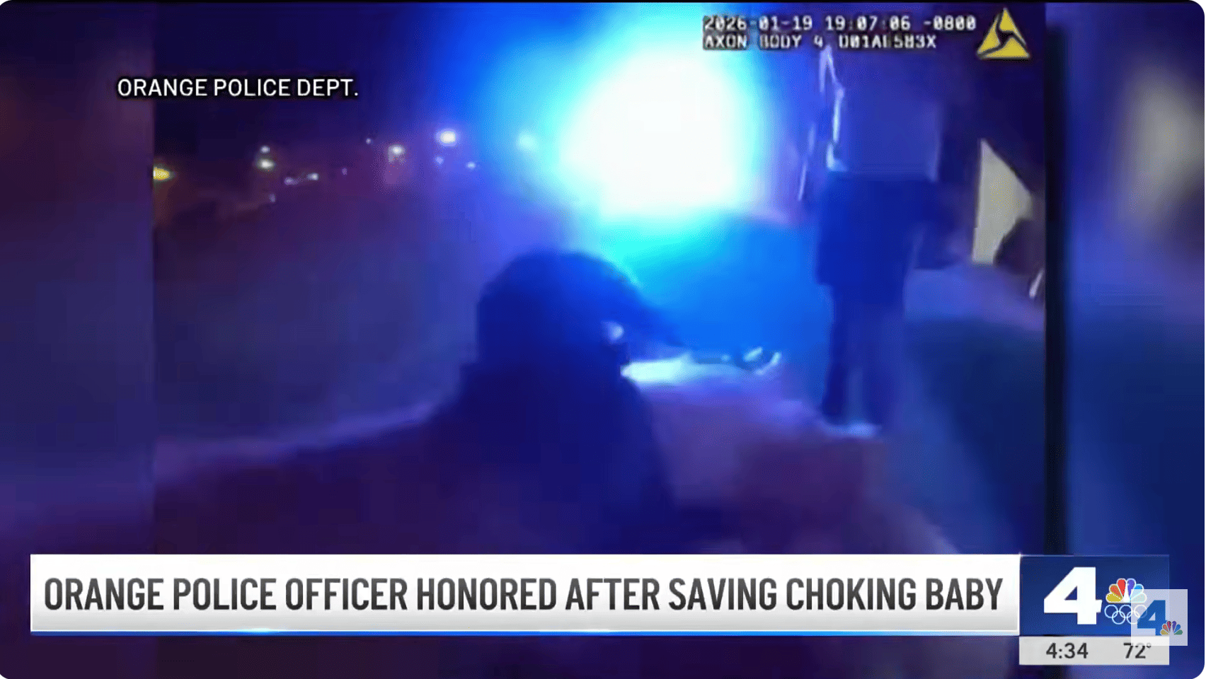 Policía salva la vida de una bebé de 7 meses que se estaba asfixiando asfixia bebe